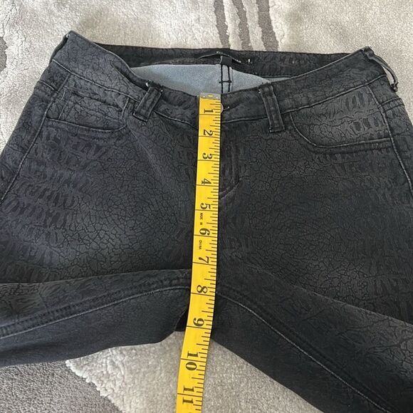 Mind Code Women’s Snake Print Black Skinny Pants - Picture 9 of 9